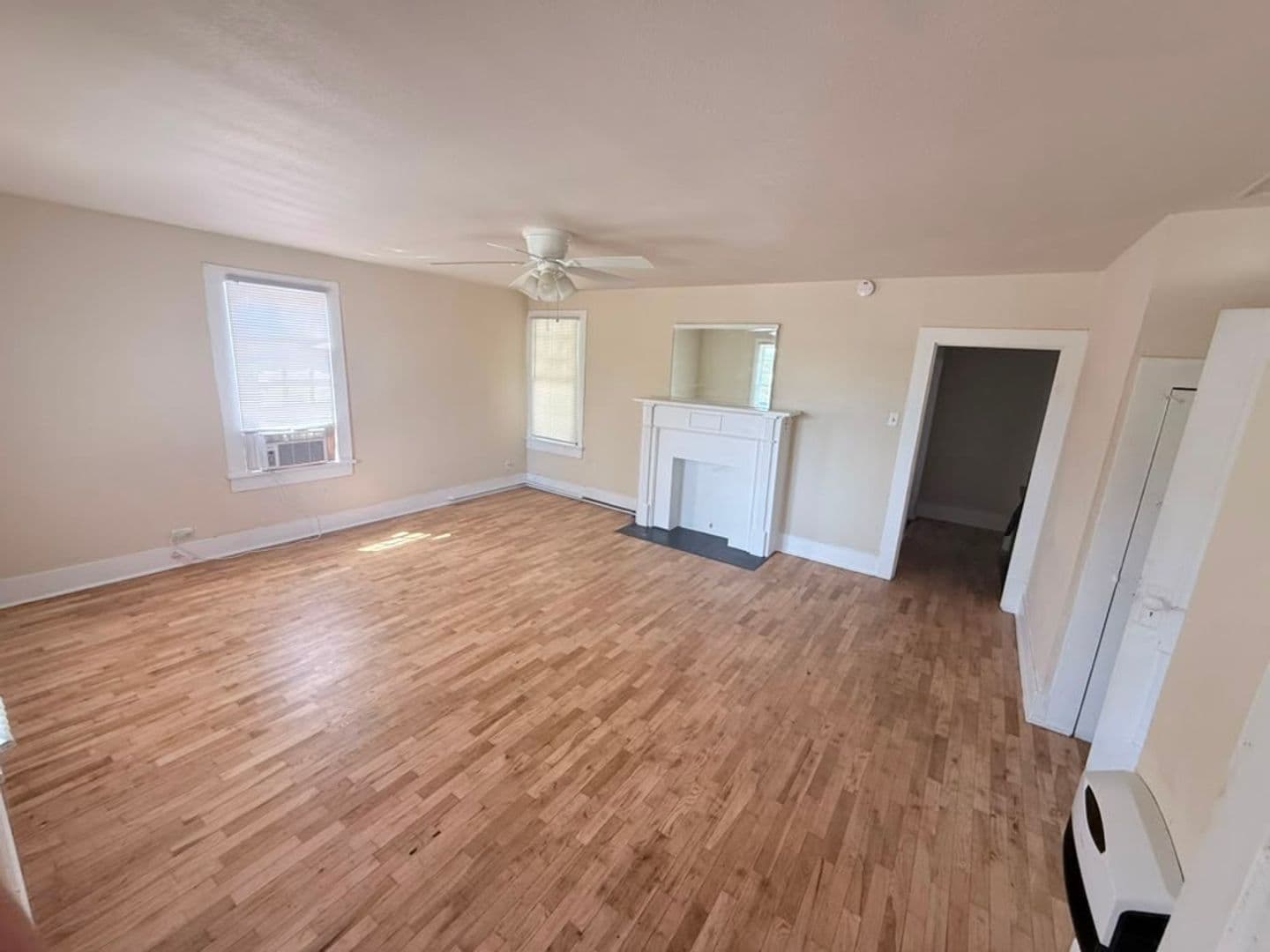Denison Apartment: 505 W Morgan St