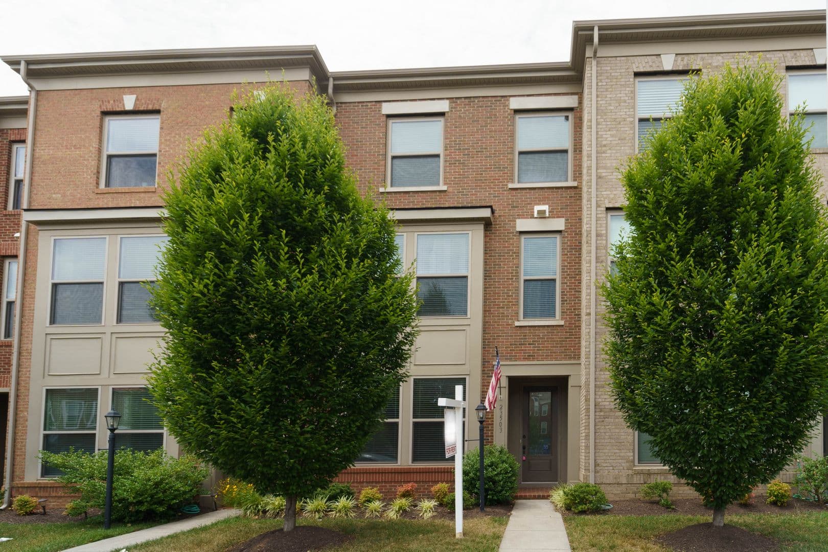 Brambleton Townhome: 23503 Adagio Terrace