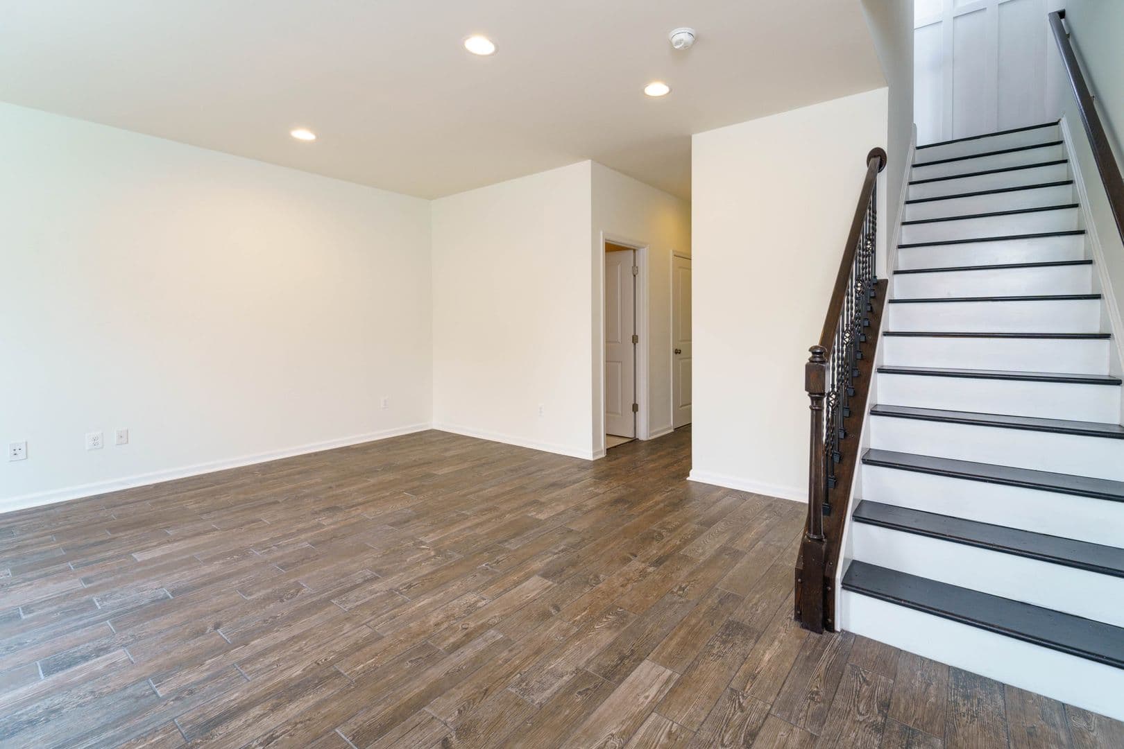 Brambleton Townhome: 23503 Adagio Terrace
