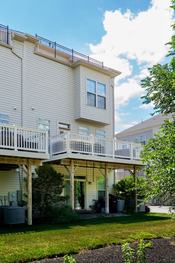 Rockville Townhome: 10225 Hilltop Ascent Dr