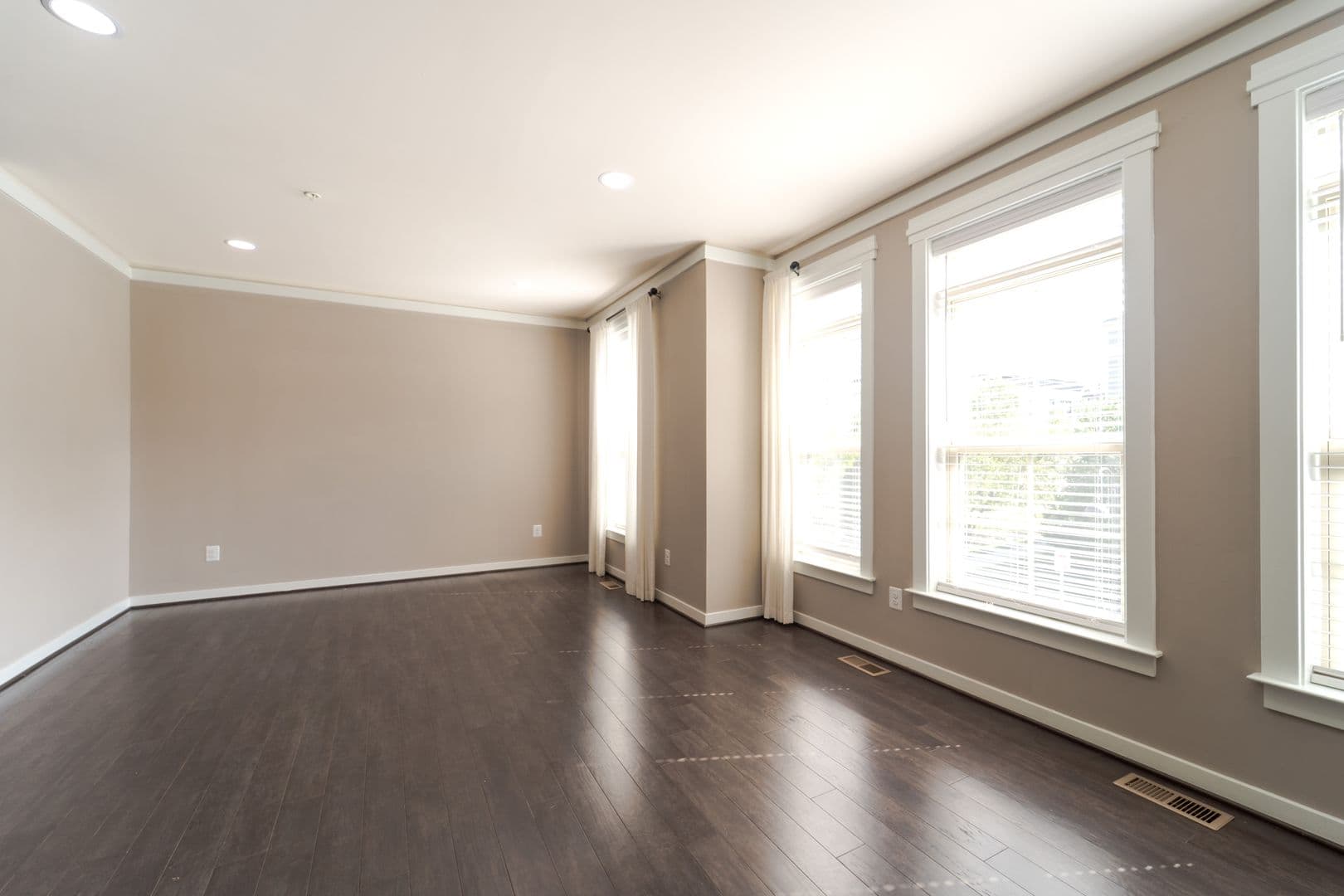 Rockville Townhome: 10225 Hilltop Ascent Dr