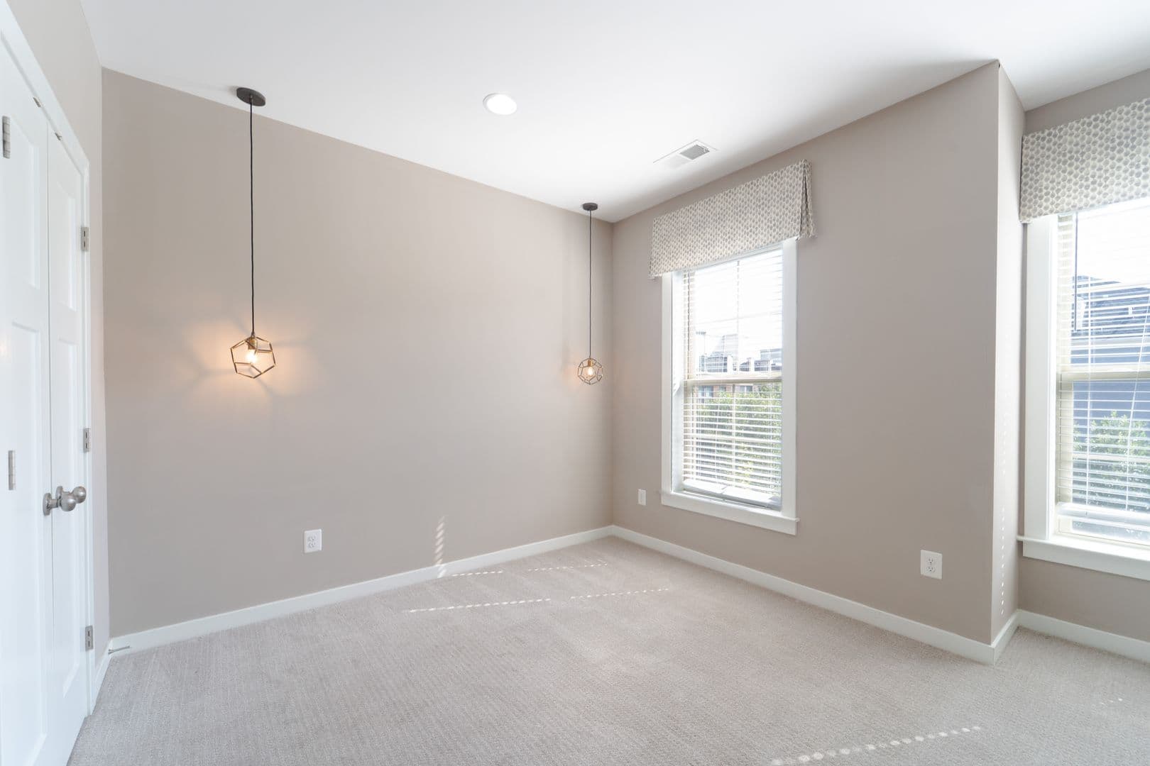 Rockville Townhome: 10225 Hilltop Ascent Dr
