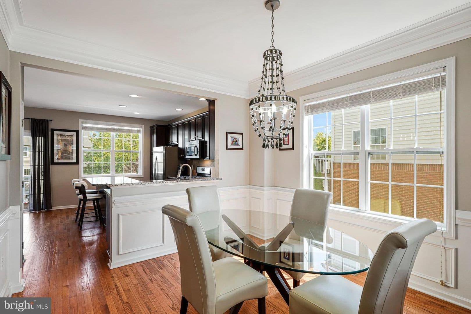 Ashburn Townhome: 23073 Weybridge Sq