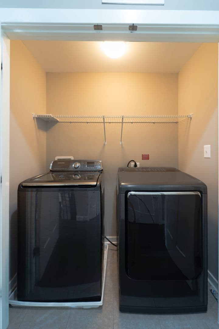 Rockville Townhome: 10225 Hilltop Ascent Dr