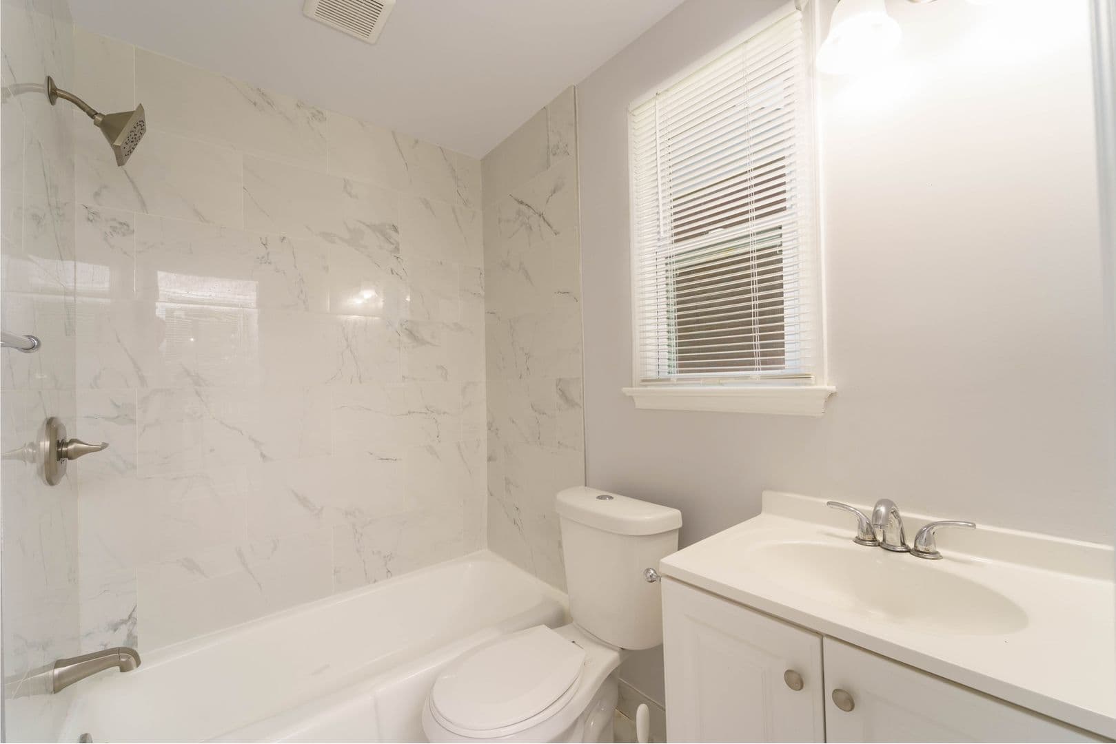 Silver Spring House: 10024 Lorain Ave