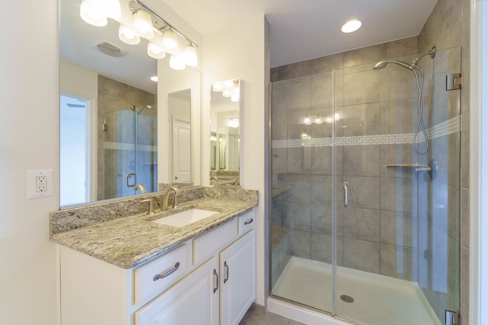 Brambleton Townhome: 23503 Adagio Terrace