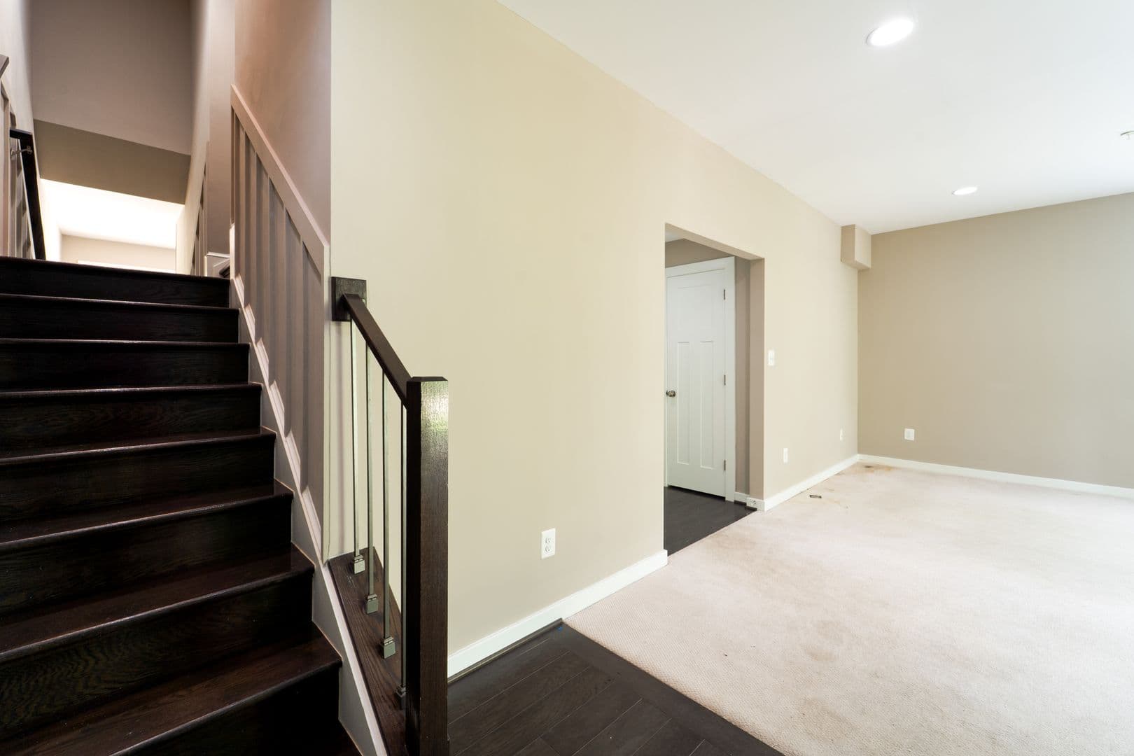 Rockville Townhome: 10225 Hilltop Ascent Dr
