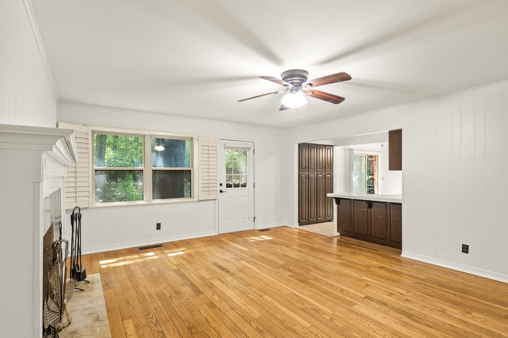 Fayetteville House: 2825 E Inwood Lane