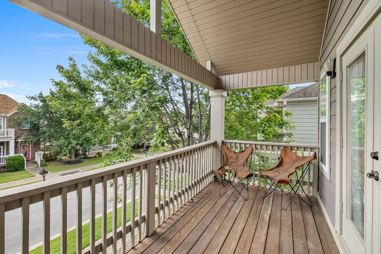 Fayetteville House: 563 North Tennyson Lane