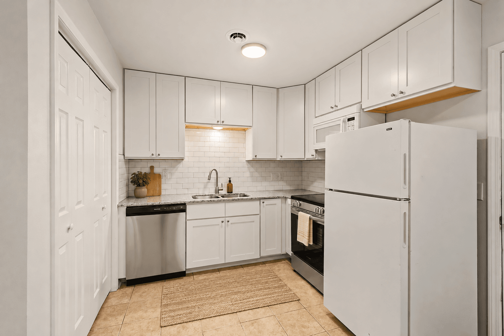 Fayetteville Apartment: 653-1035 N Betty Jo Dr