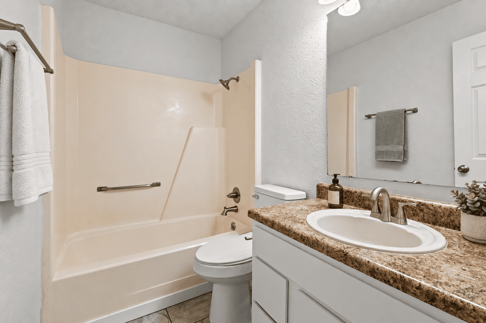 Fayetteville Apartment: 653-1035 N Betty Jo Dr