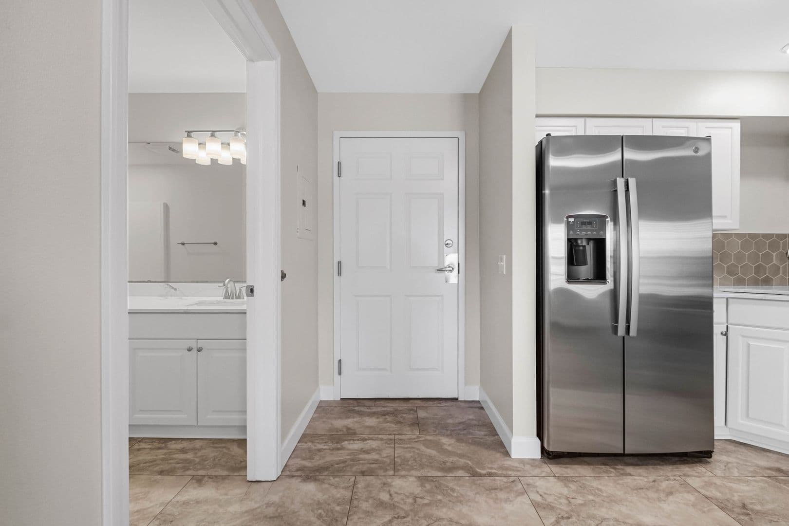 Holiday Island Apartment: 5 Park Drive