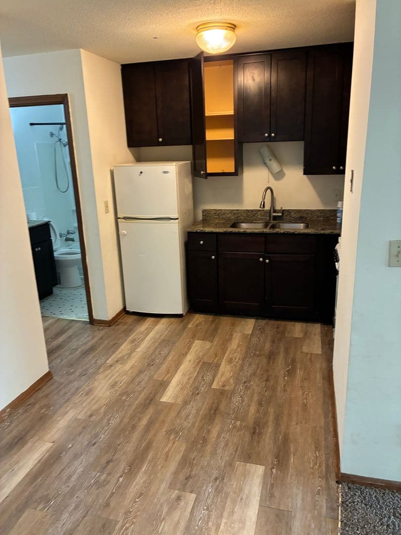 Minneapolis Apartment: 2808 30TH Avenue