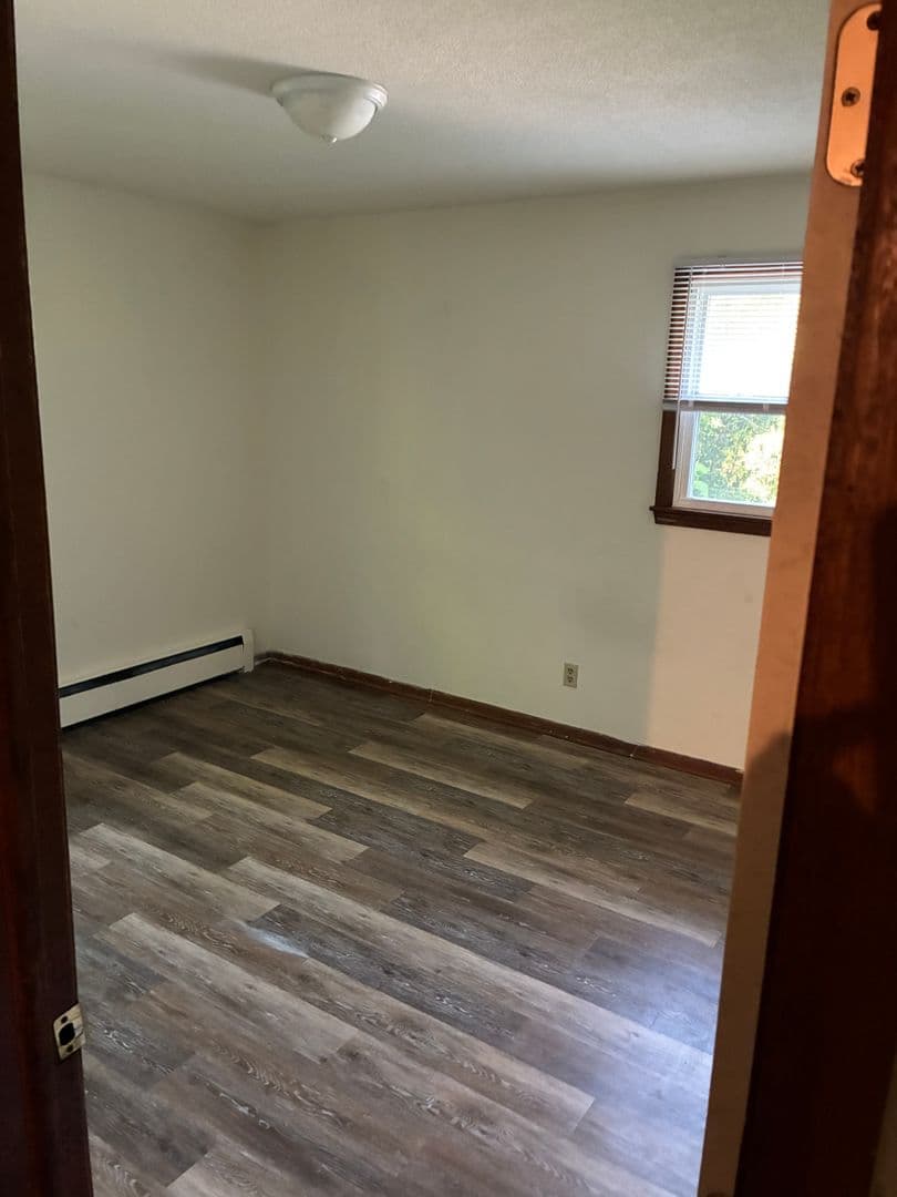 Minneapolis Apartment: 2808 30TH Avenue