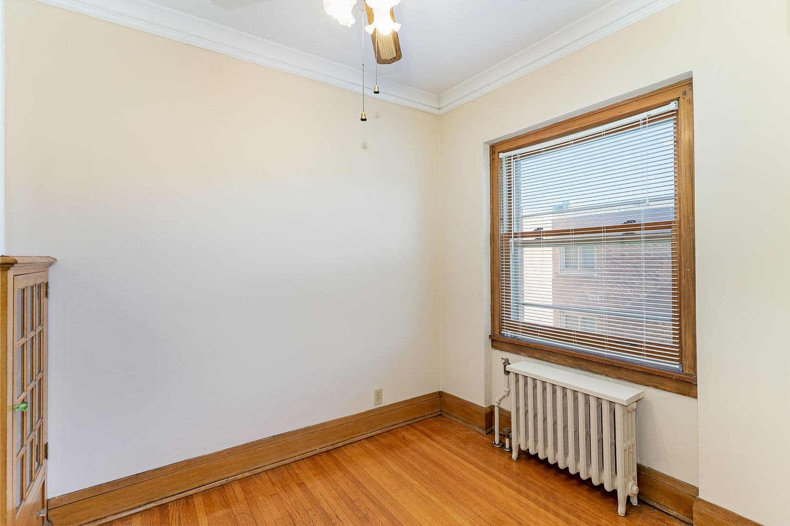 Minneapolis Apartment: 2719 Park Ave
