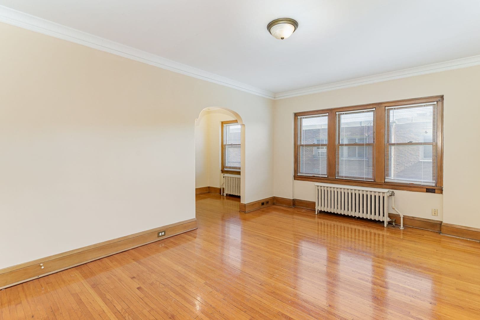 Minneapolis Apartment: 2719 Park Ave