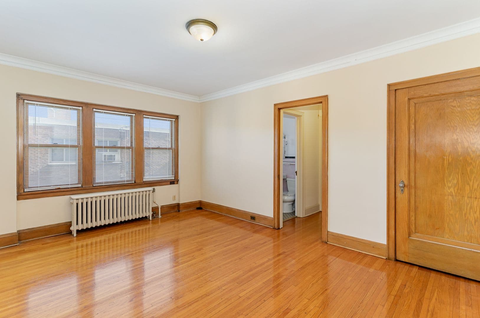 Minneapolis Apartment: 2719 Park Ave
