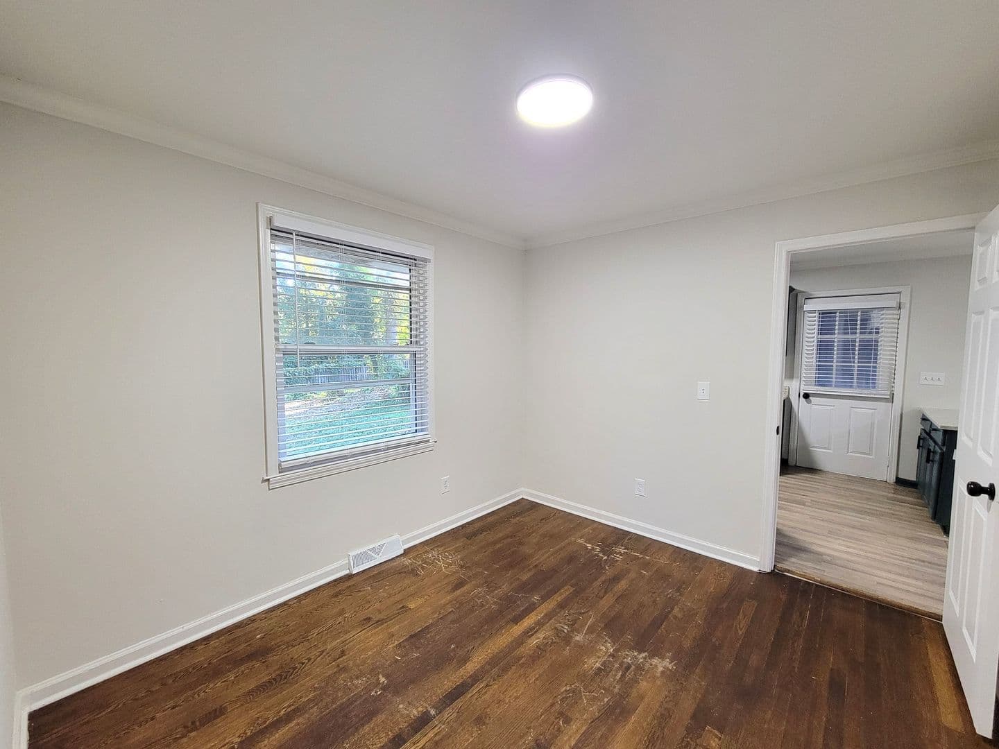 Charlotte House: 620 Wilbrown Circle