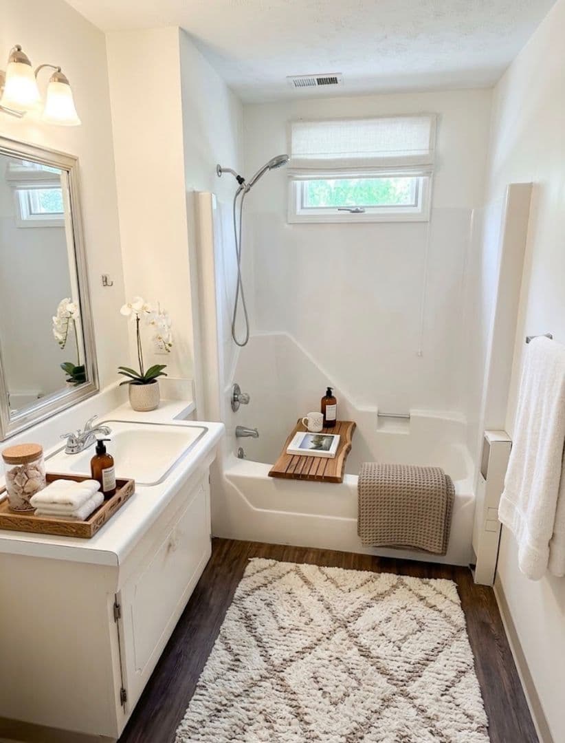 Fayetteville Apartment: 230 Pinecrest Drive