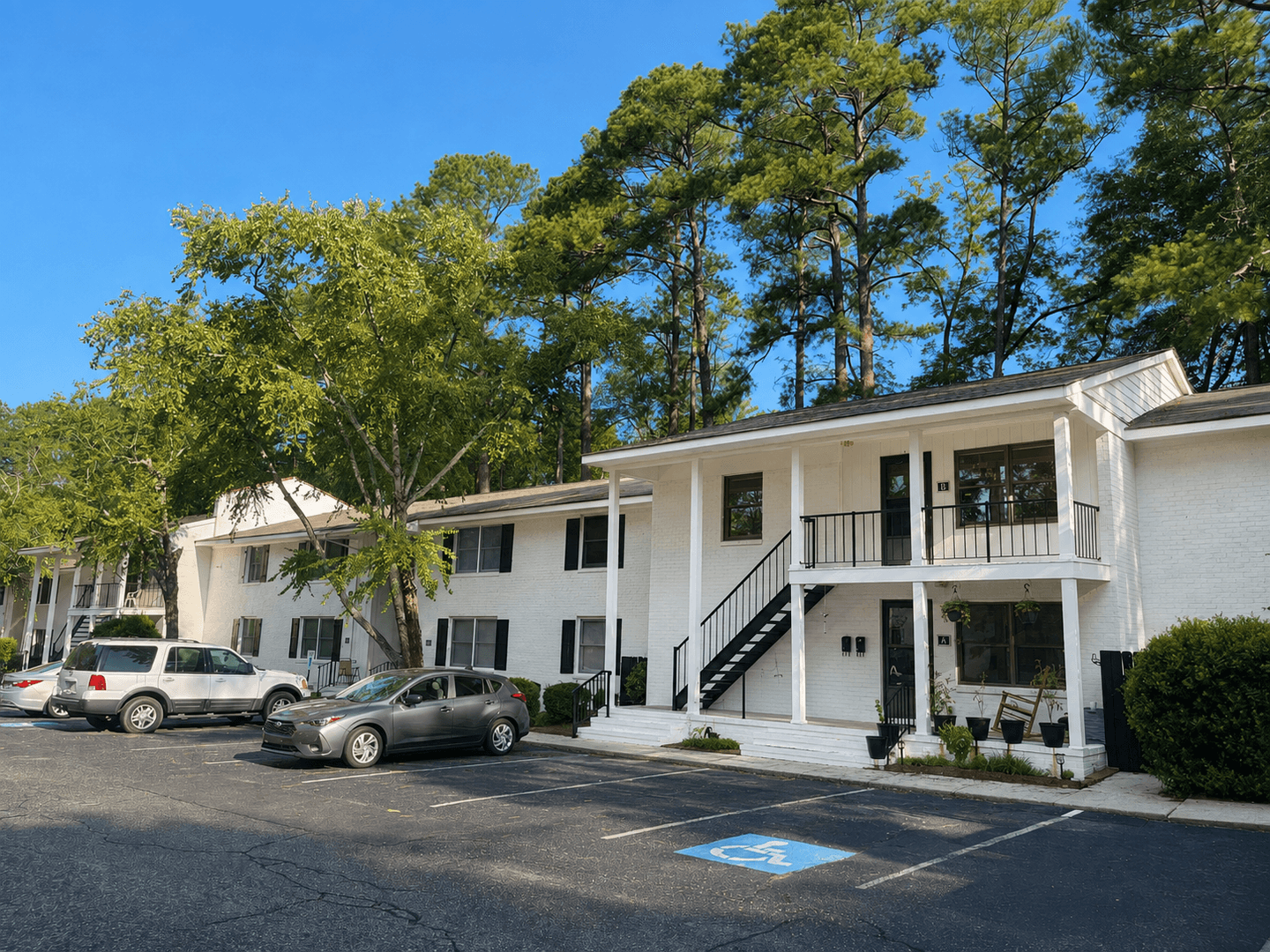 Fayetteville Apartment: 230 Pinecrest Drive