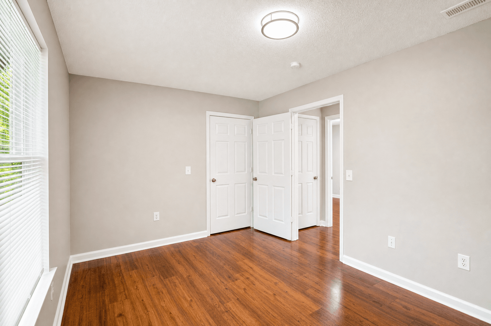 Gaffney Apartment: 112 Martin Lane