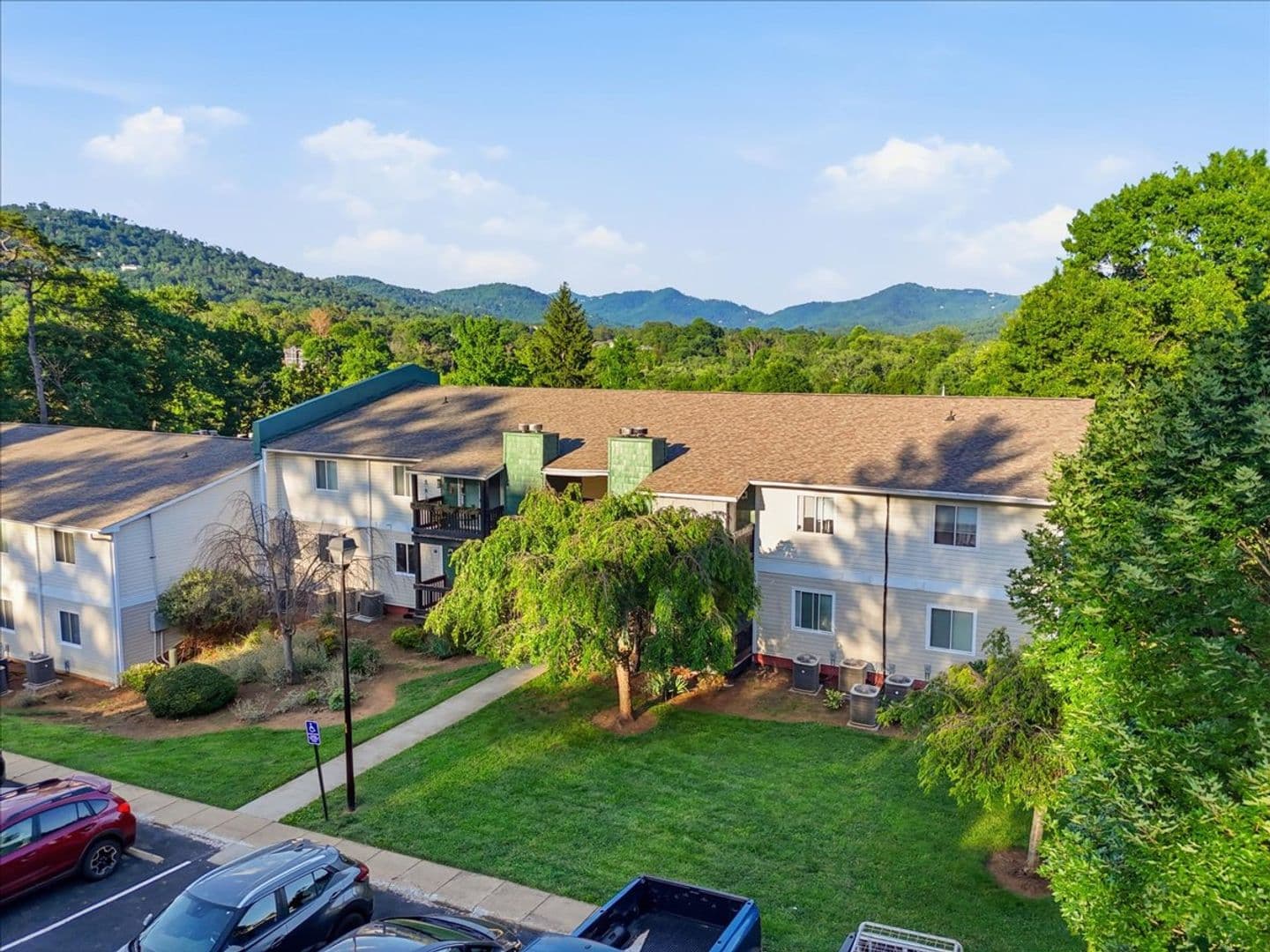 Asheville Apartment: 130 N Ridge Dr