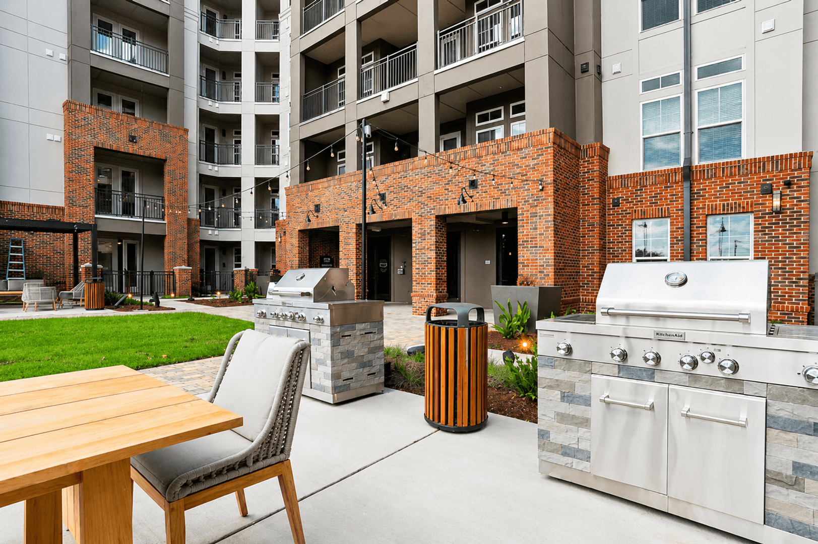 Mooresville Apartment: 222 S Main Street