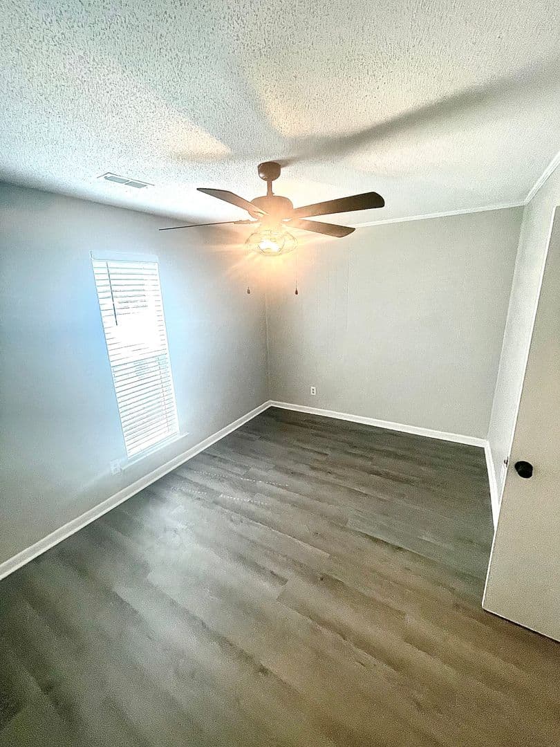 Fayetteville Apartment: Blanton Road