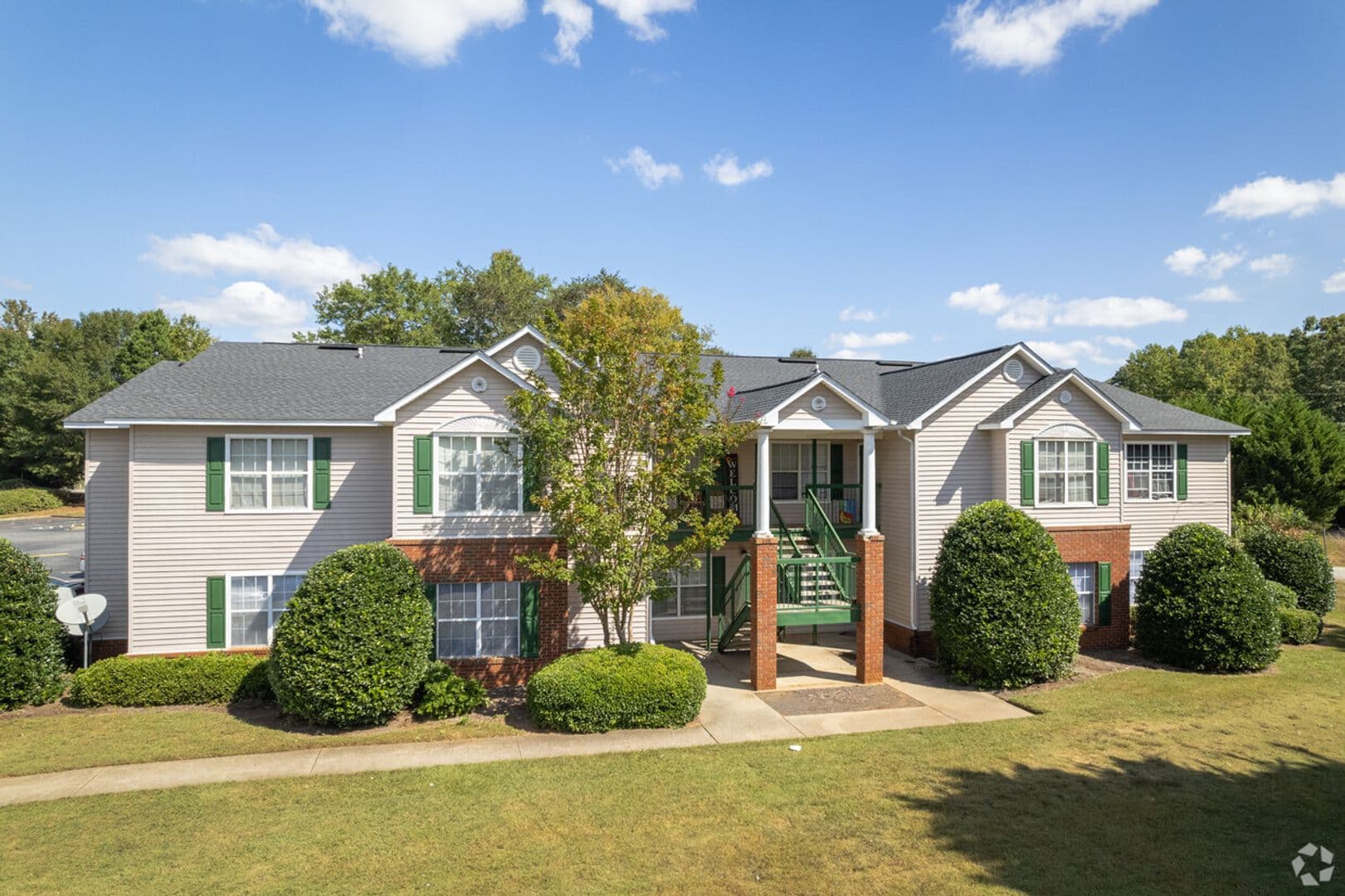Gaffney Apartment: 112 Martin Lane