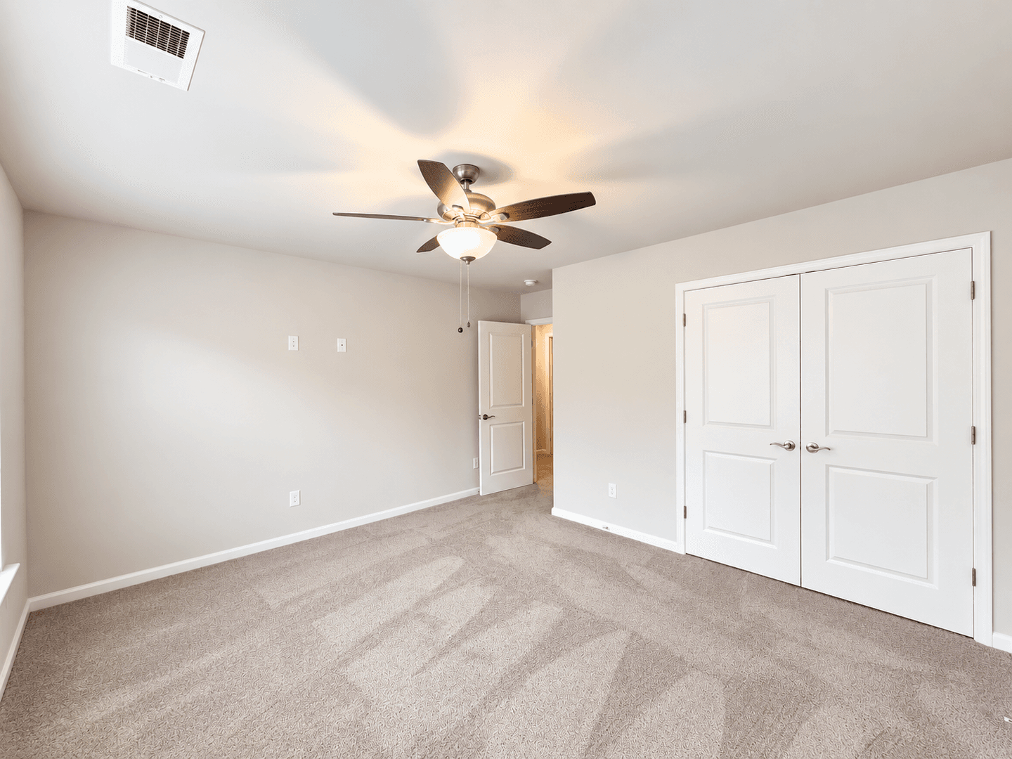 Charlotte Townhome: 4700 Prosperity Church Rd.