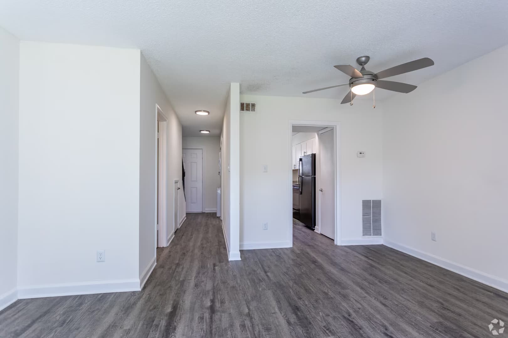 Jacksonville Apartment: 301 Village Drive