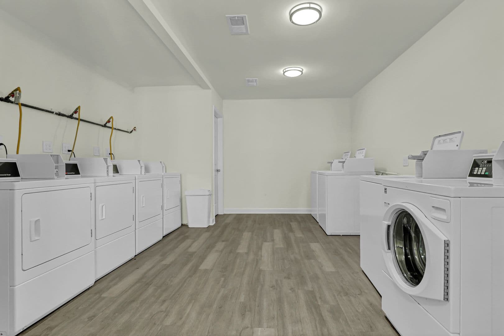 Jacksonville Apartment: 301 Village Drive