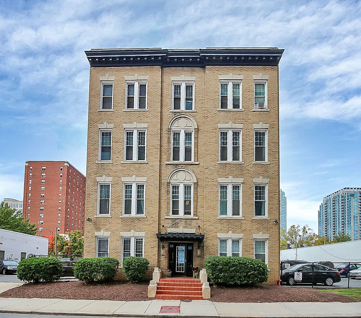 Charlotte Apartment: 508 N. Tryon Street - 221