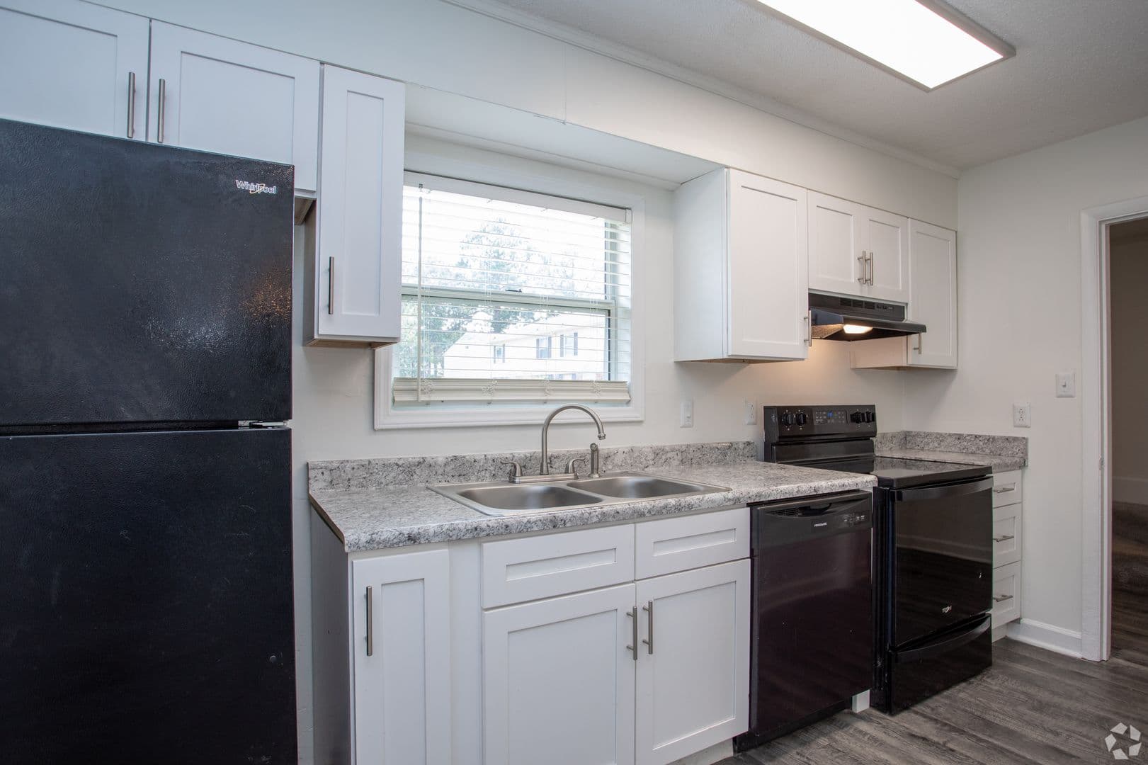 Jacksonville Apartment: 301 Village Drive