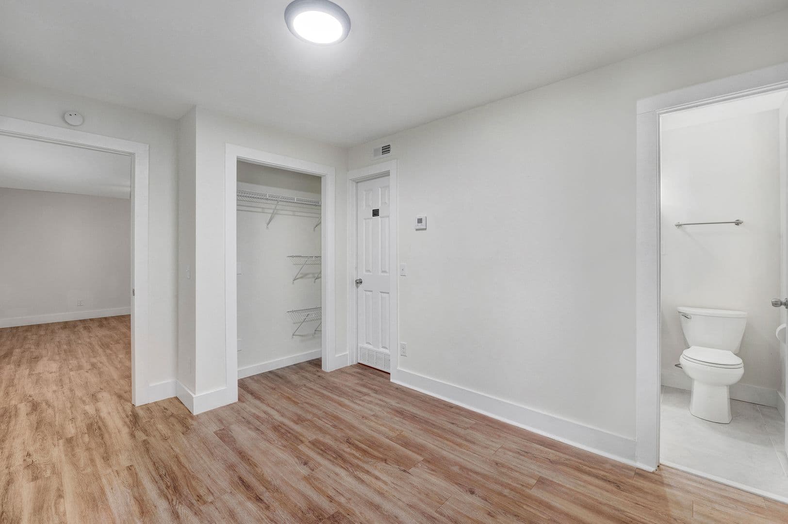 North Charleston Apartment: 4036 O'hear Ave
