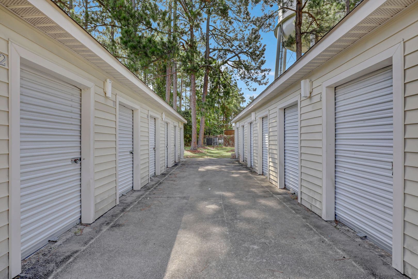 Jacksonville Apartment: 301 Village Drive