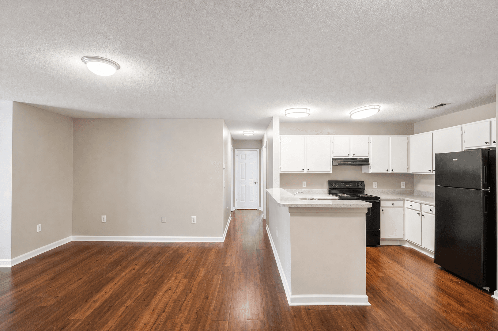 Gaffney Apartment: 112 Martin Lane