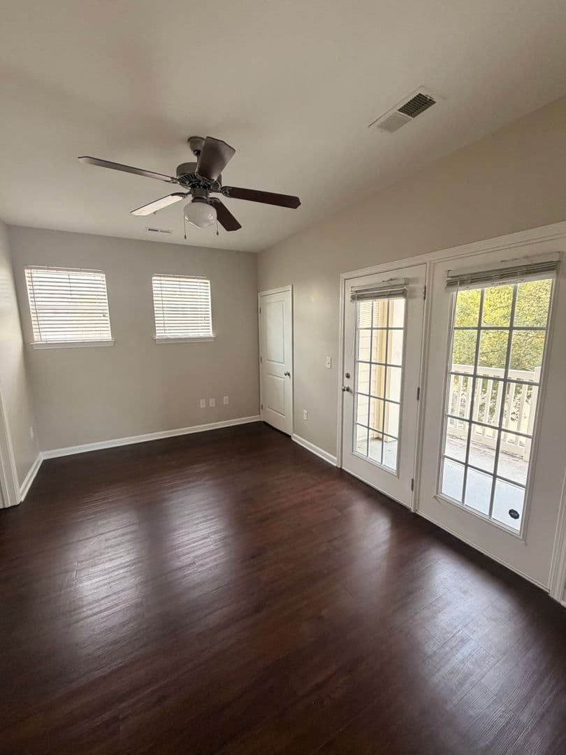 Charlotte Apartment: 4310 Park Rd