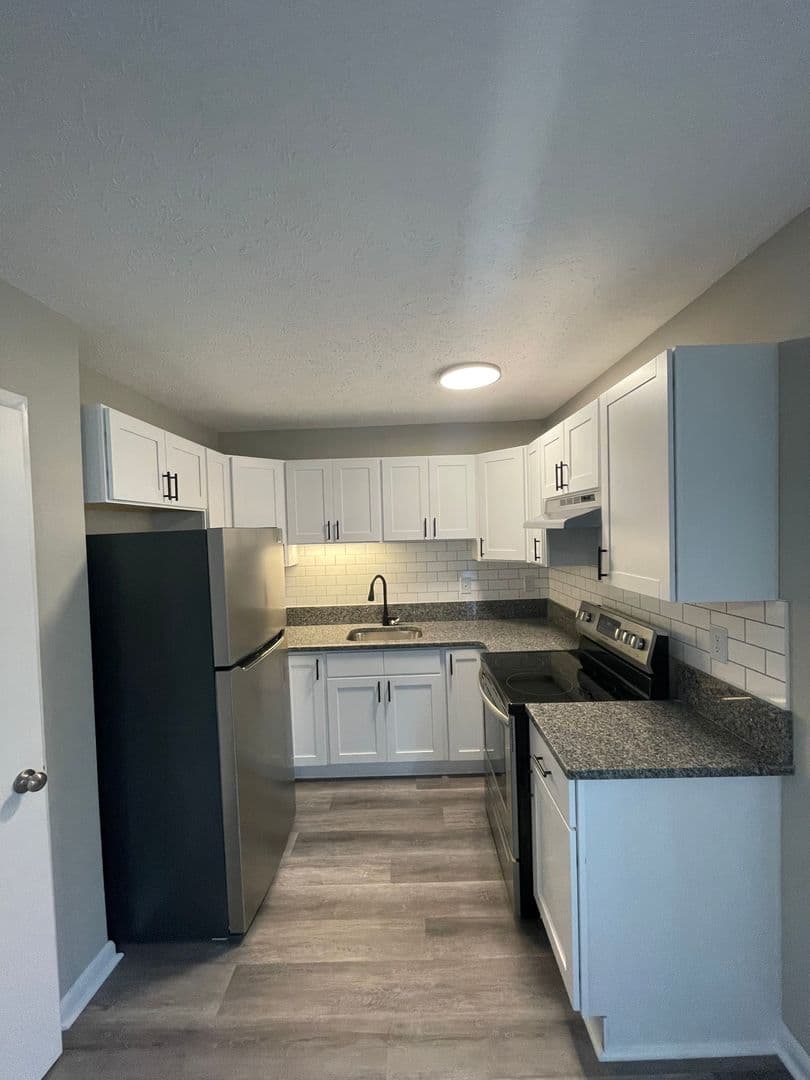 Fayetteville Apartment: Windy Hill Cir