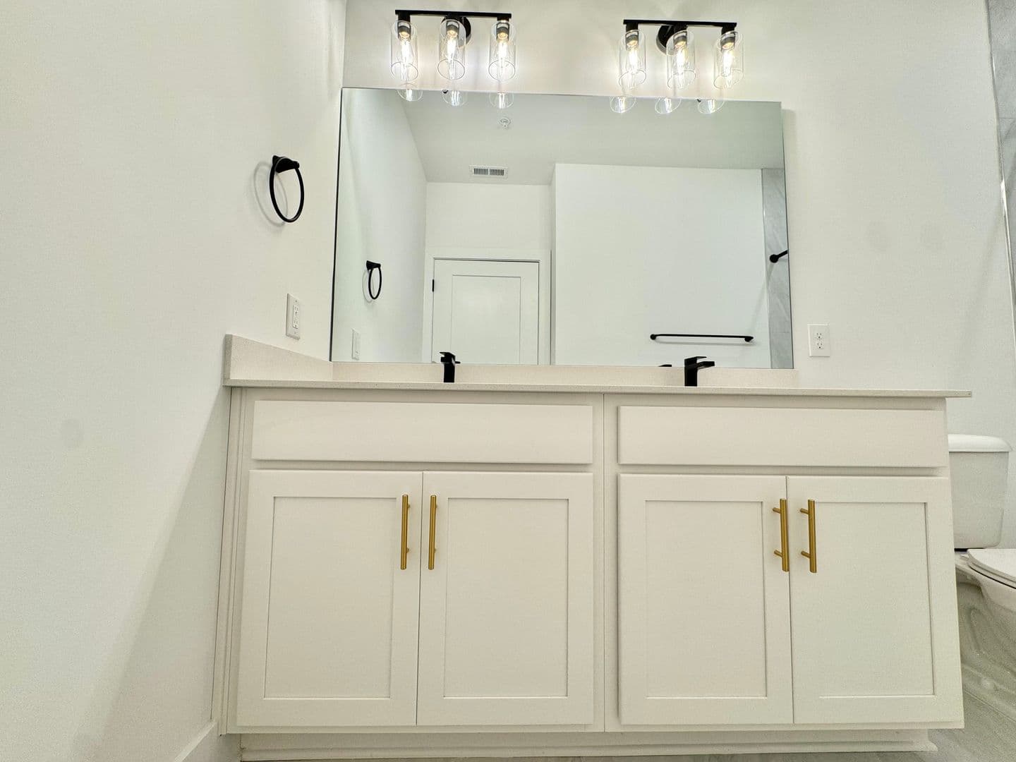 Rock Hill Apartment: 175 West Black Street