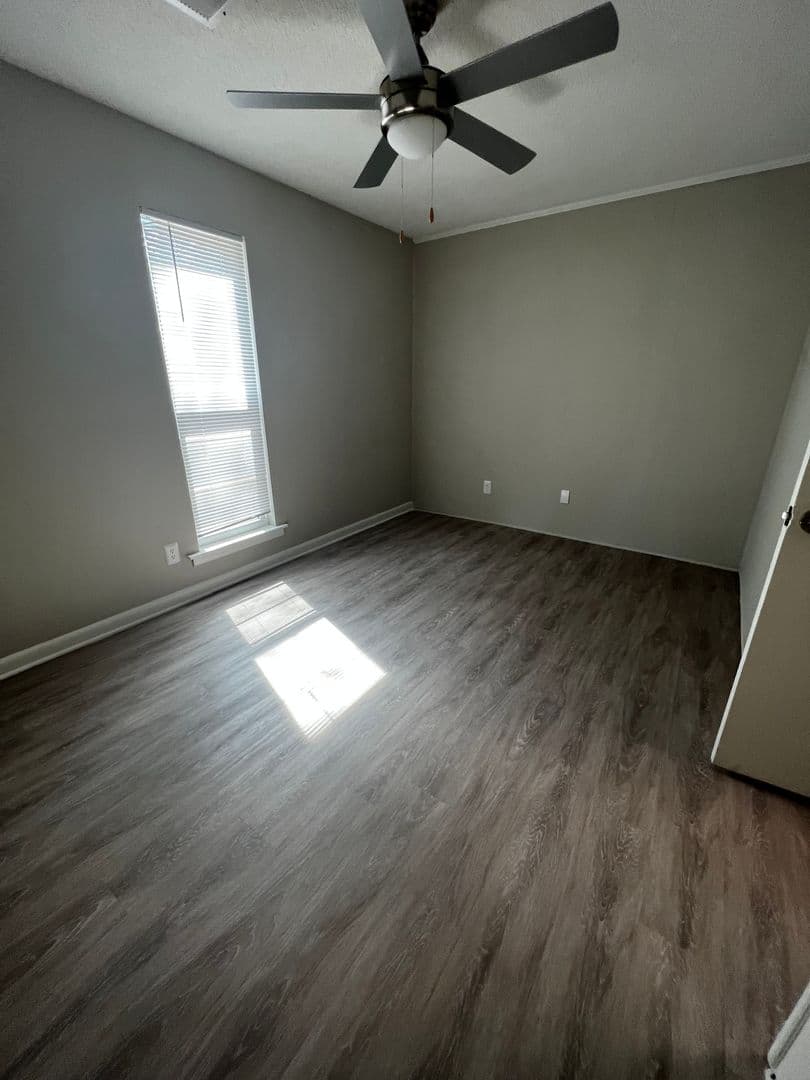 Fayetteville Apartment: Blanton Road