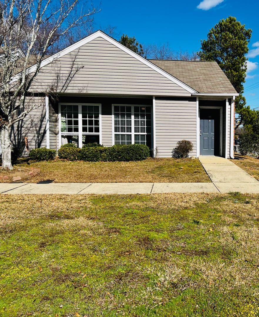 Fayetteville Apartment: 1033 Appamattox Ct