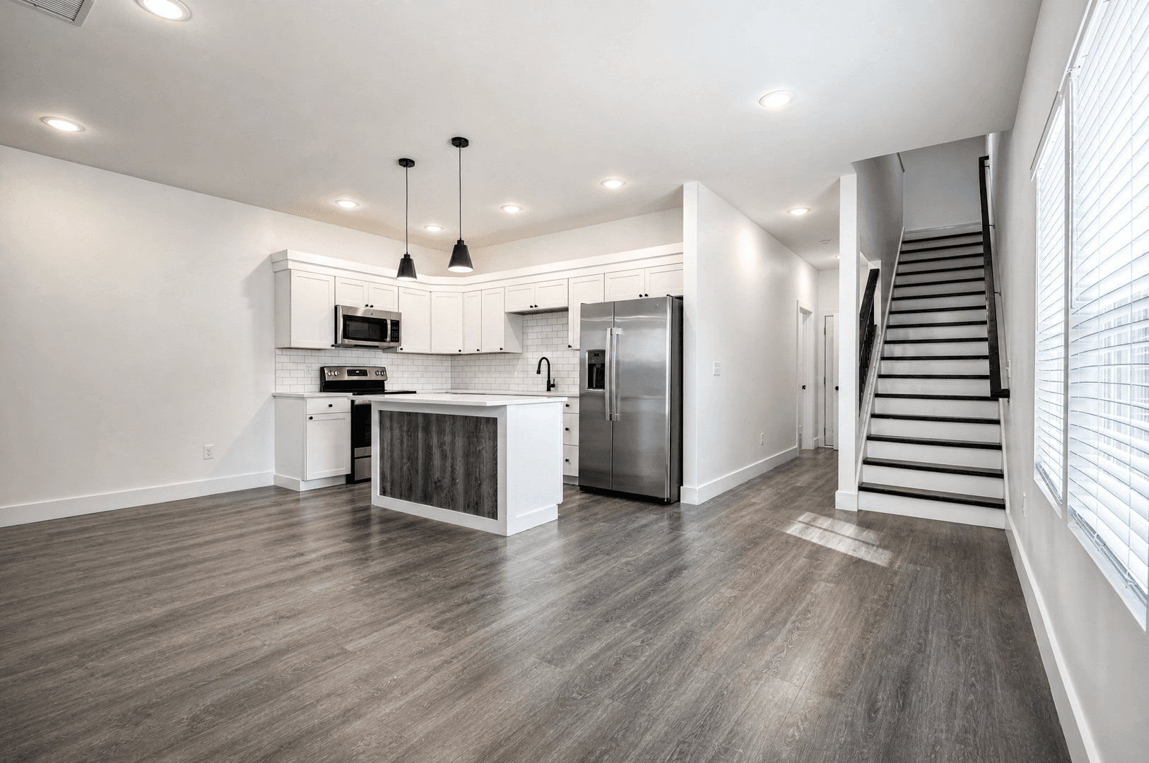 Inman Apartment: 1202 Chelsey Ln