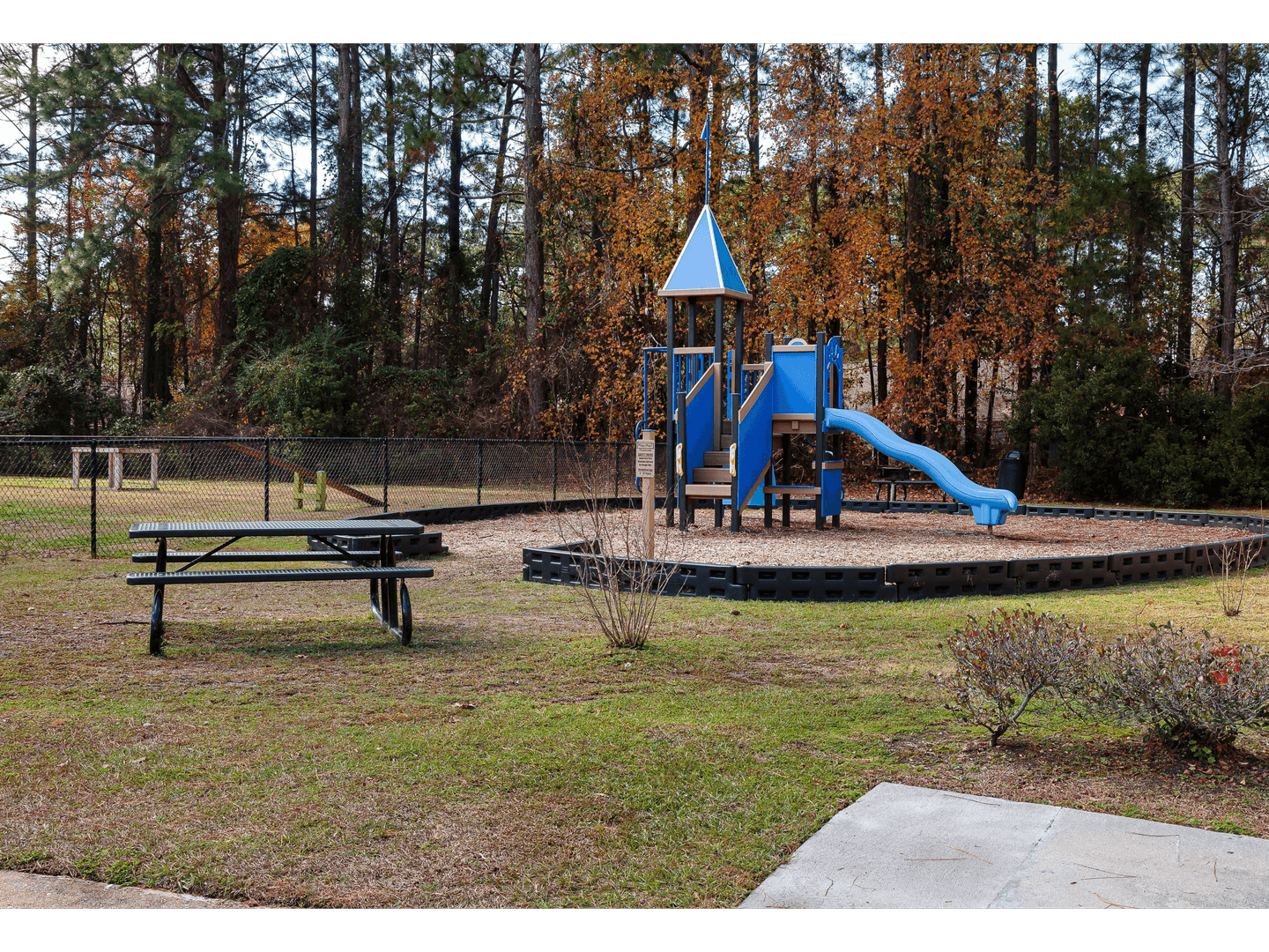 Jacksonville Apartment: 301 Village Drive