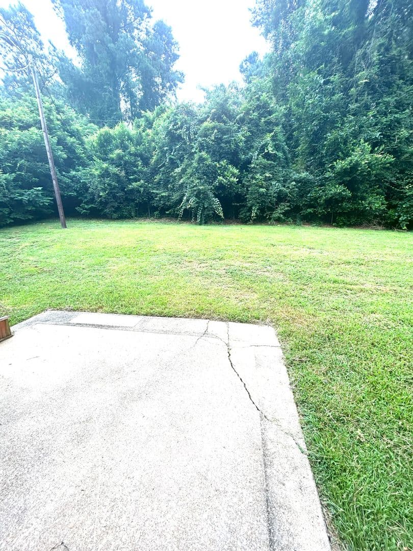 Fayetteville Apartment: 7569 Faraday Place