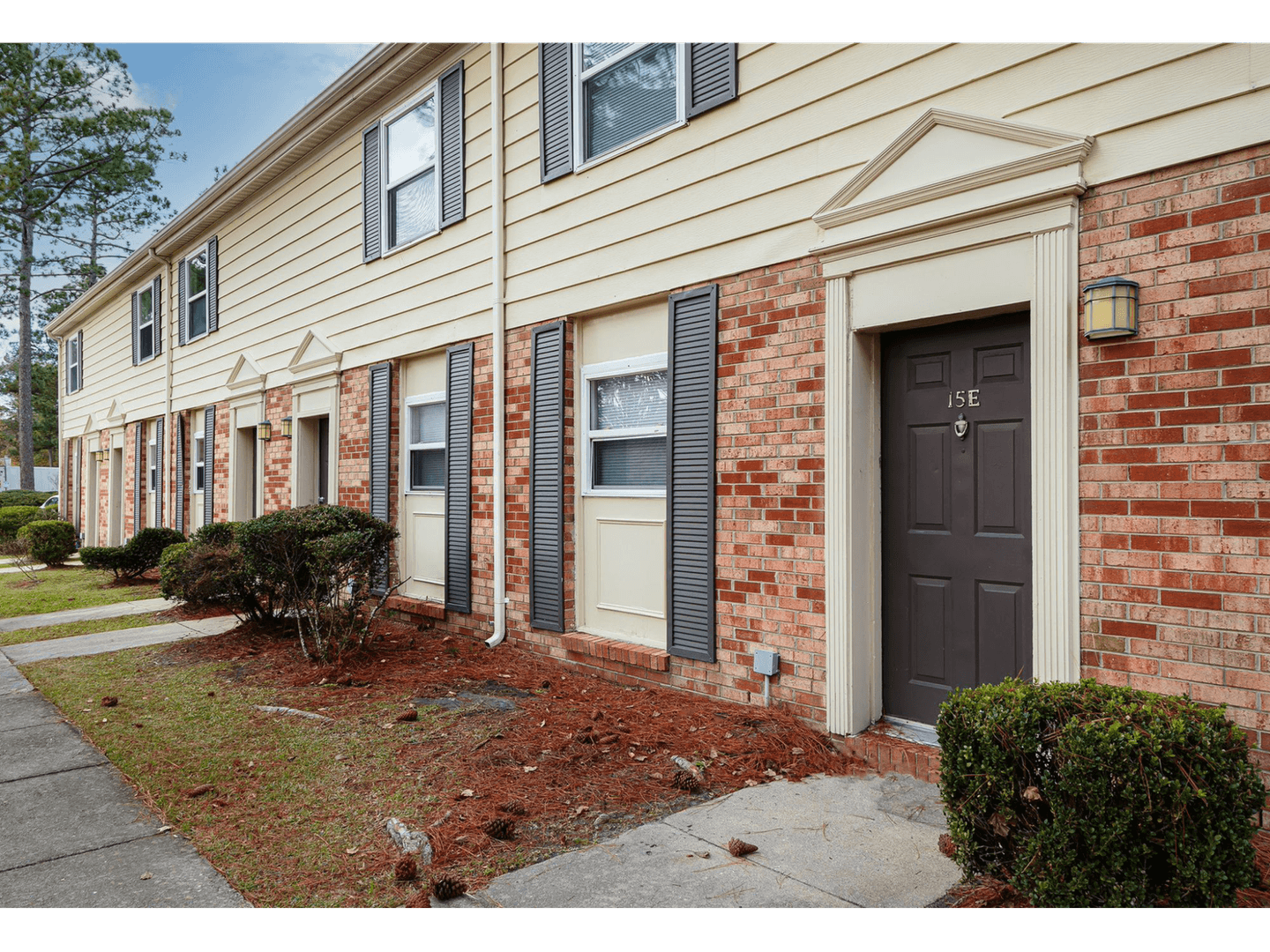 Jacksonville Apartment: 301 Village Drive