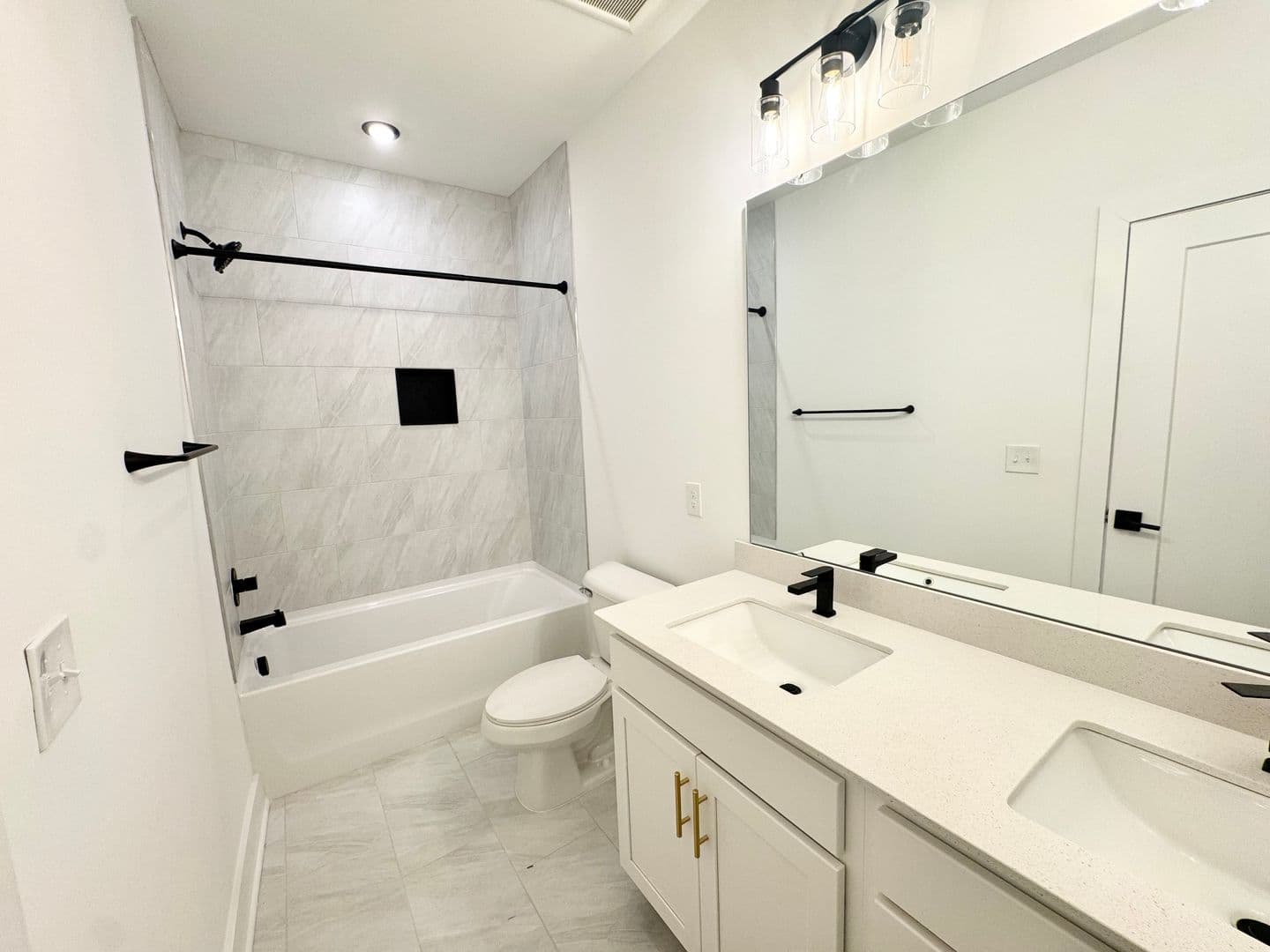 Rock Hill Apartment: 175 West Black Street