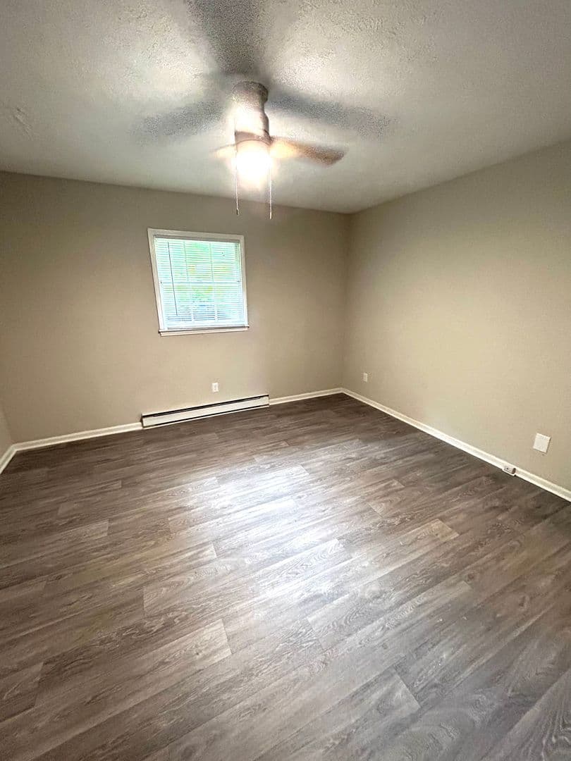 Fayetteville Apartment: 7569 Faraday Place