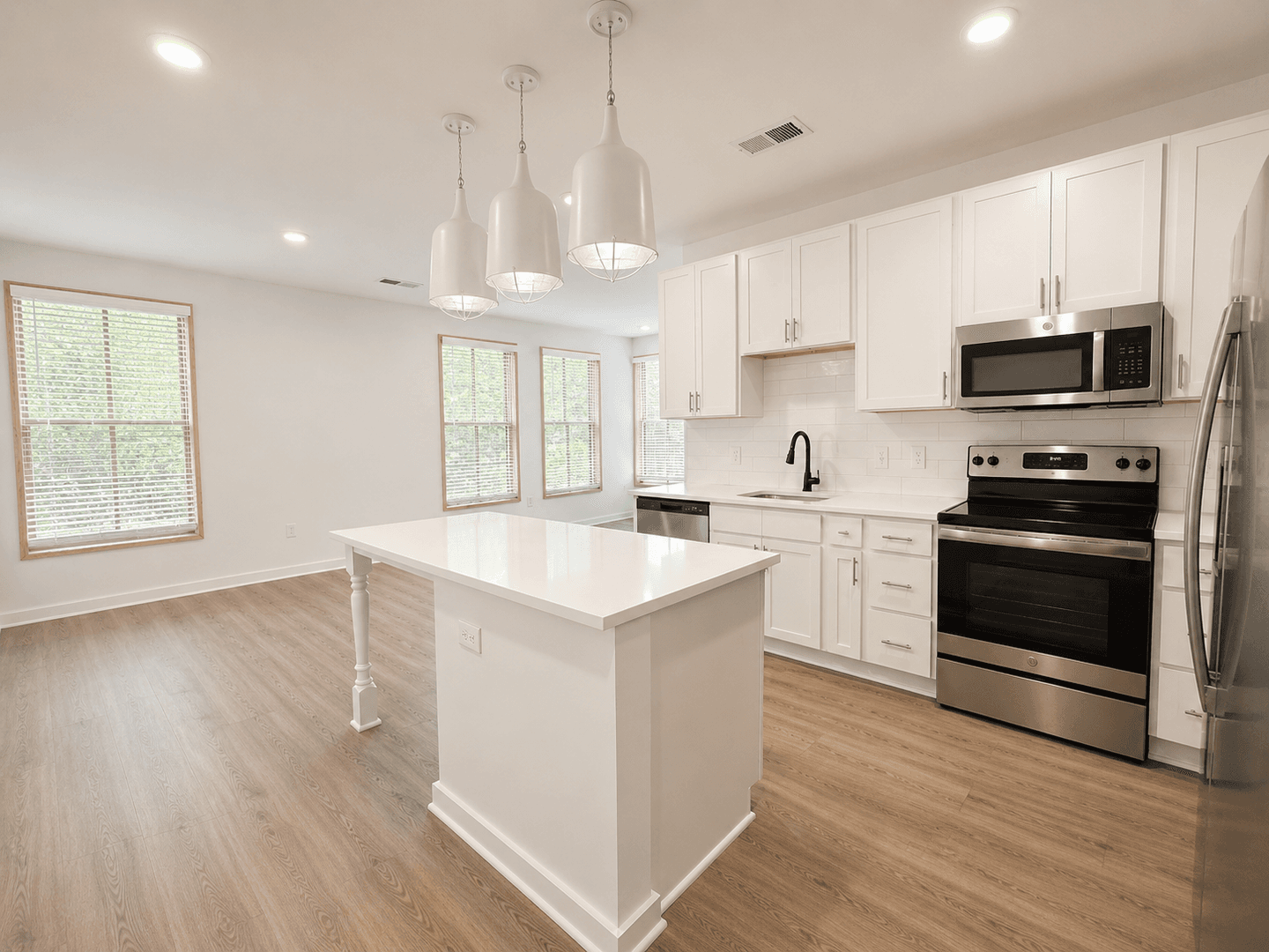 Charlotte Apartment: 1115 Seigle Ave.