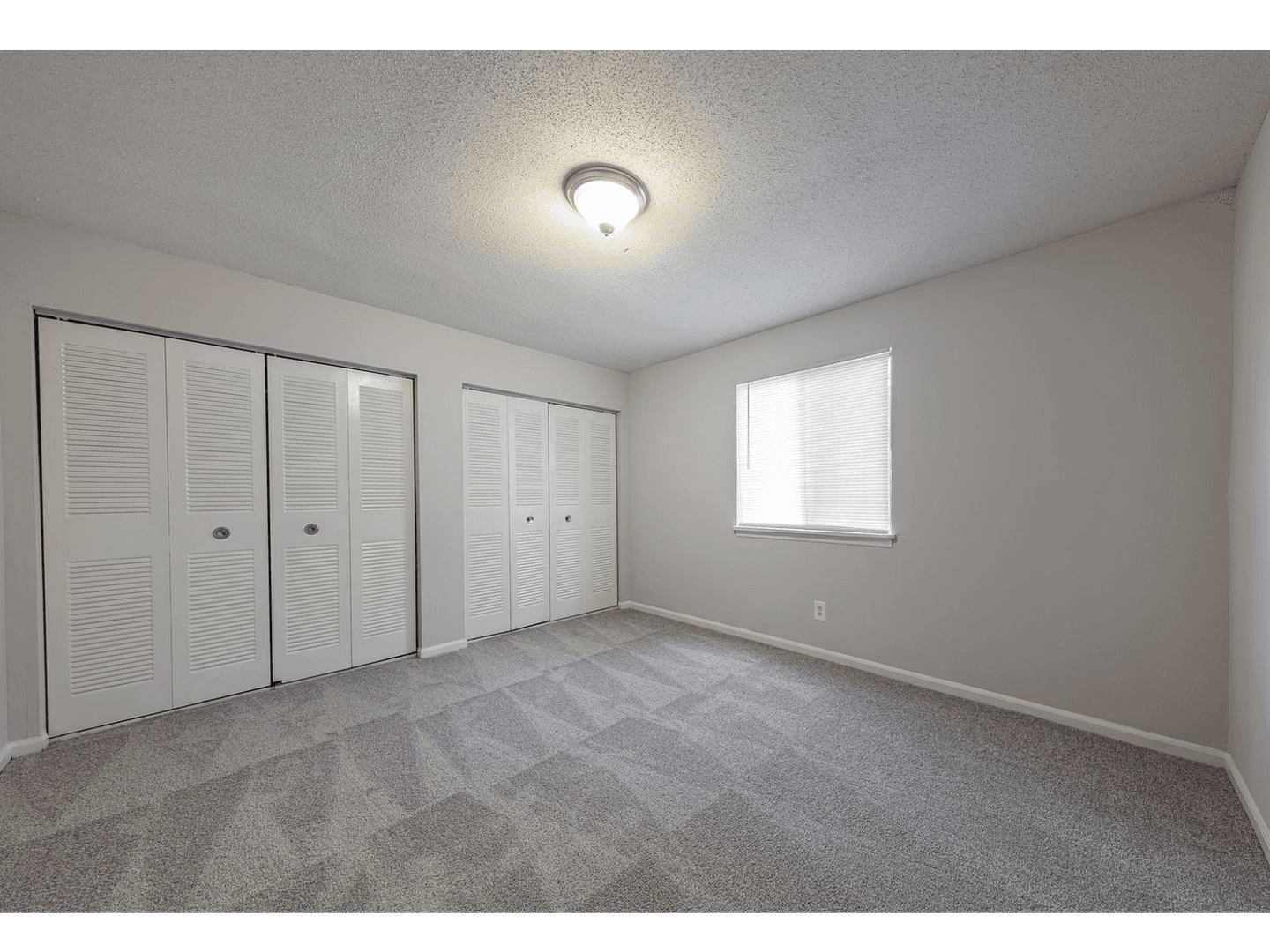 Jacksonville Apartment: 301 Village Drive